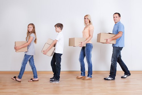 Professional Man With Van Bullscross service focused on reliable and efficient item transport